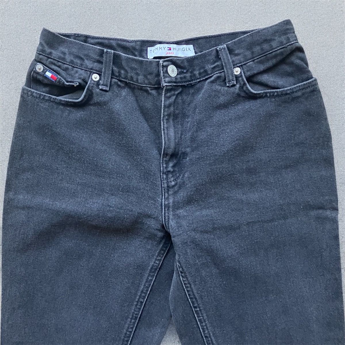 Tommy Hilfiger Vintage 90s Tommy Hilfiger Jeans Women’s Black Denim VTG Y2K Size 27" / US 4 / IT 40 - 4 Thumbnail
