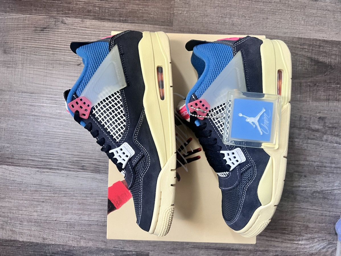 Jordan Brand × Union LA Jordan 4 retro union off Noir size 6.5M Size US 6.5 / EU 39-40 - 1 Thumbnail