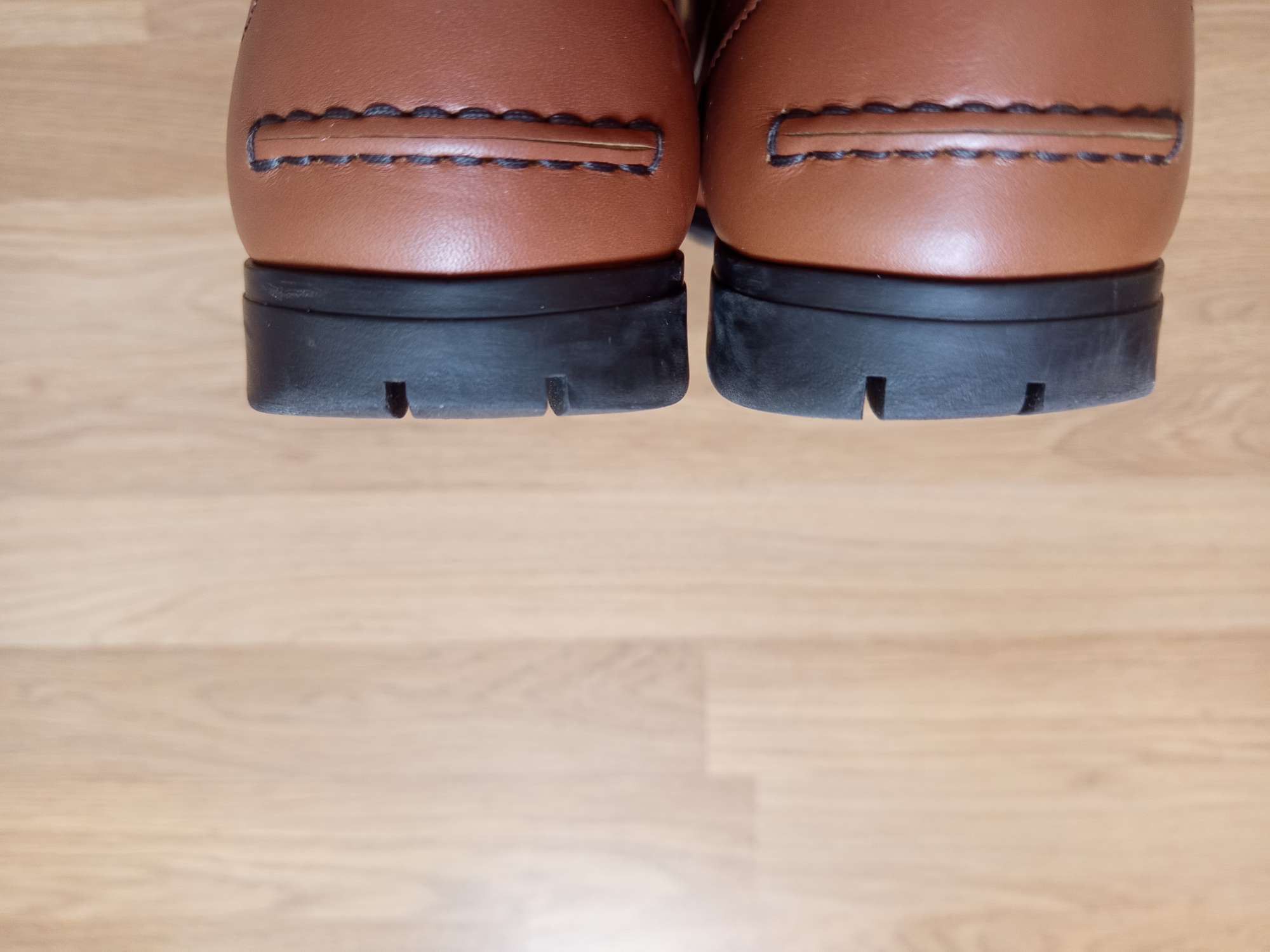 Salvatore Ferragamo Salvatore Ferragamo Men's Leather Loafers Brown 42 EU, 9 US Size US 9 / EU 42 - 6 Thumbnail