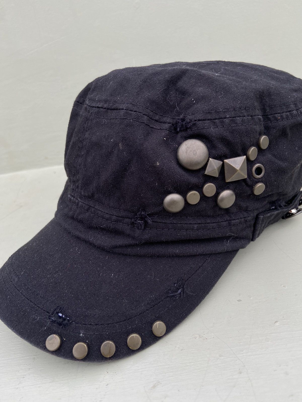 If Six Was Nine 2000s ace caps patrol hat studded with iron buttons Size ONE SIZE - 4 Thumbnail