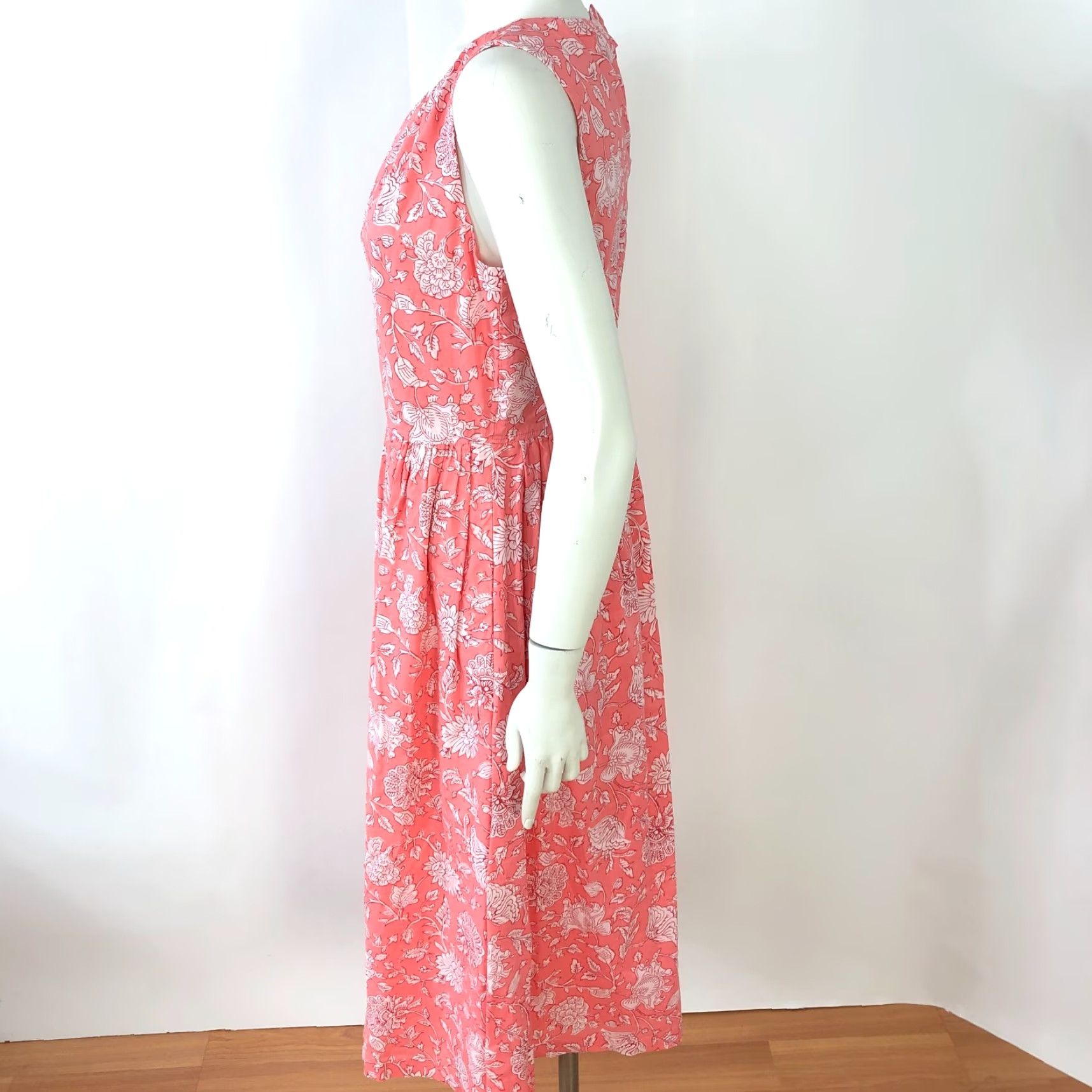 J.Crew J.Crew Factory 4 Fit and Flare Midi Dress Pink Floral Sleeveless Casual Party/Cocktail Womens Midi Dress Size S / US 4 / IT 40 - 3 Thumbnail