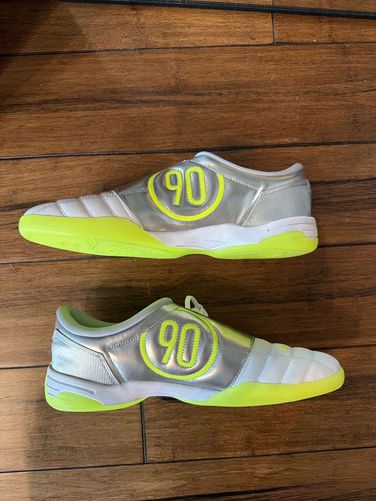 Nike Nike x Palace Total 90 3 Volt Size US 12.5 / EU 45-46 - 3 Thumbnail