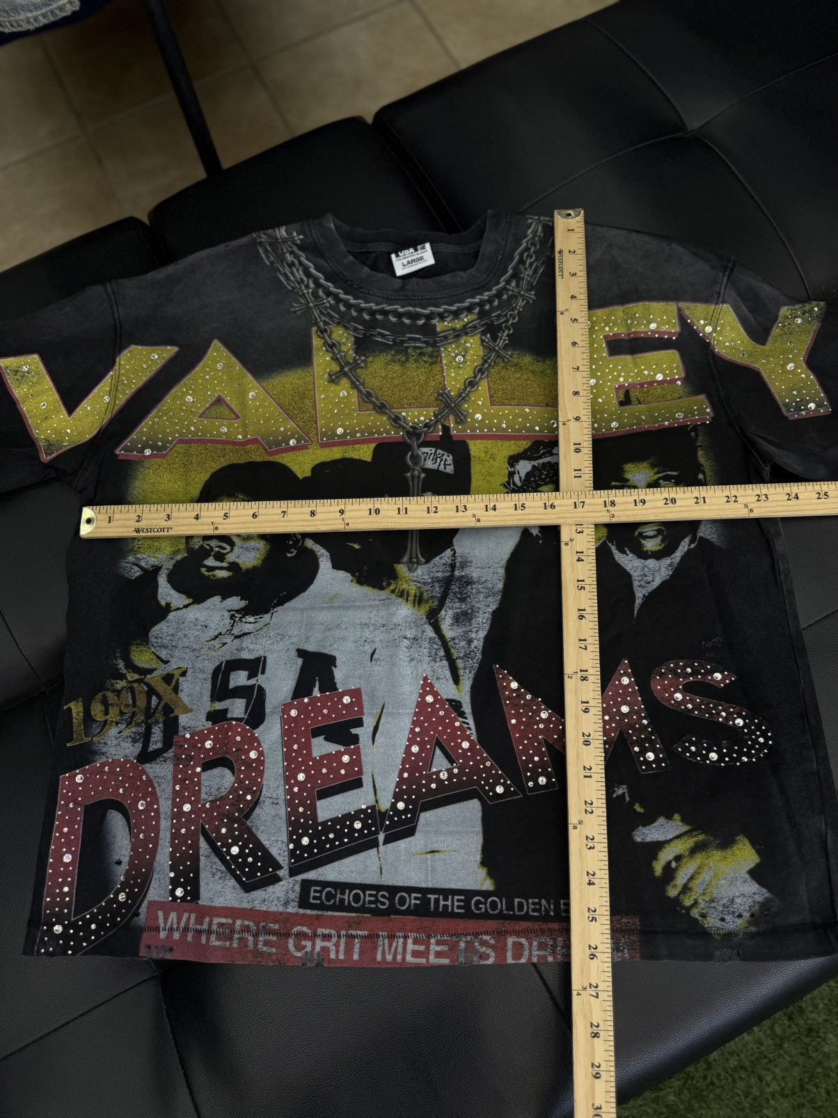 Vale Valley Dreams Black Chambers Bling Tee Size Large NEW Size US L / EU 52-54 / 3 - 6 Thumbnail