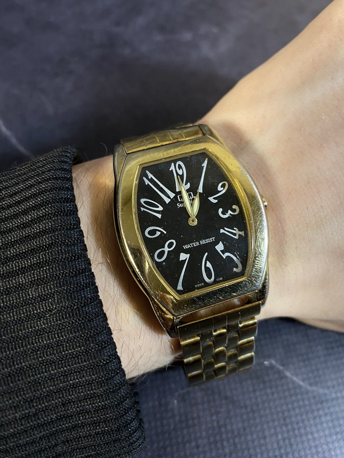 Japanese Brand × Vintage Q&Q Superior Black Dial Watch Japanese Brand Size ONE SIZE - 2 Thumbnail
