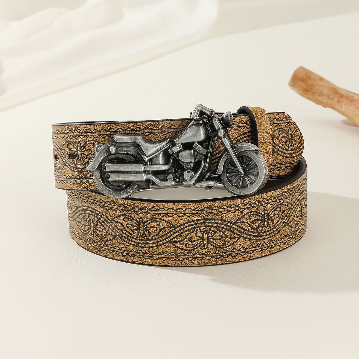 Designer Motorcycle Vintage Belt Riveted Belts Menswear Accessories Size ONE SIZE - 3 Thumbnail