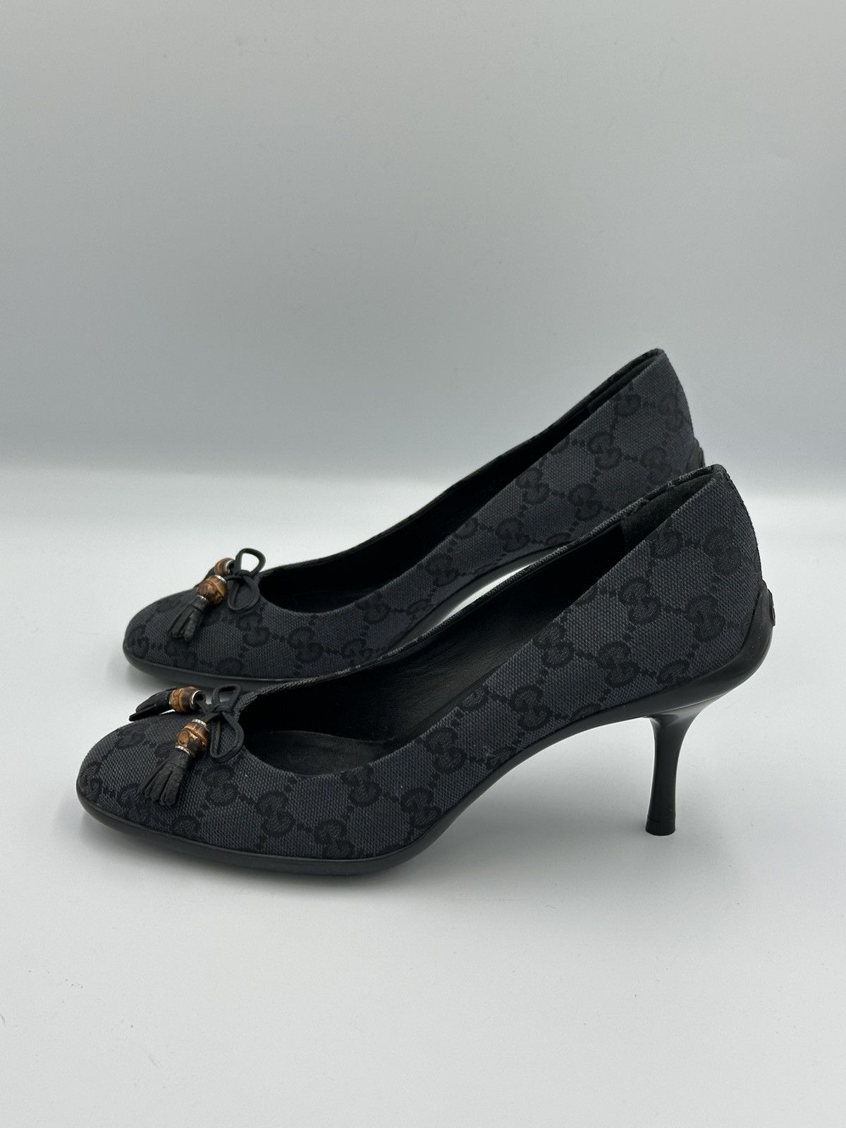 Gucci Gucci GG Canvas Bamboo Tassel Pumps Black Monogram Size US 7 / IT 37 - 2 Thumbnail