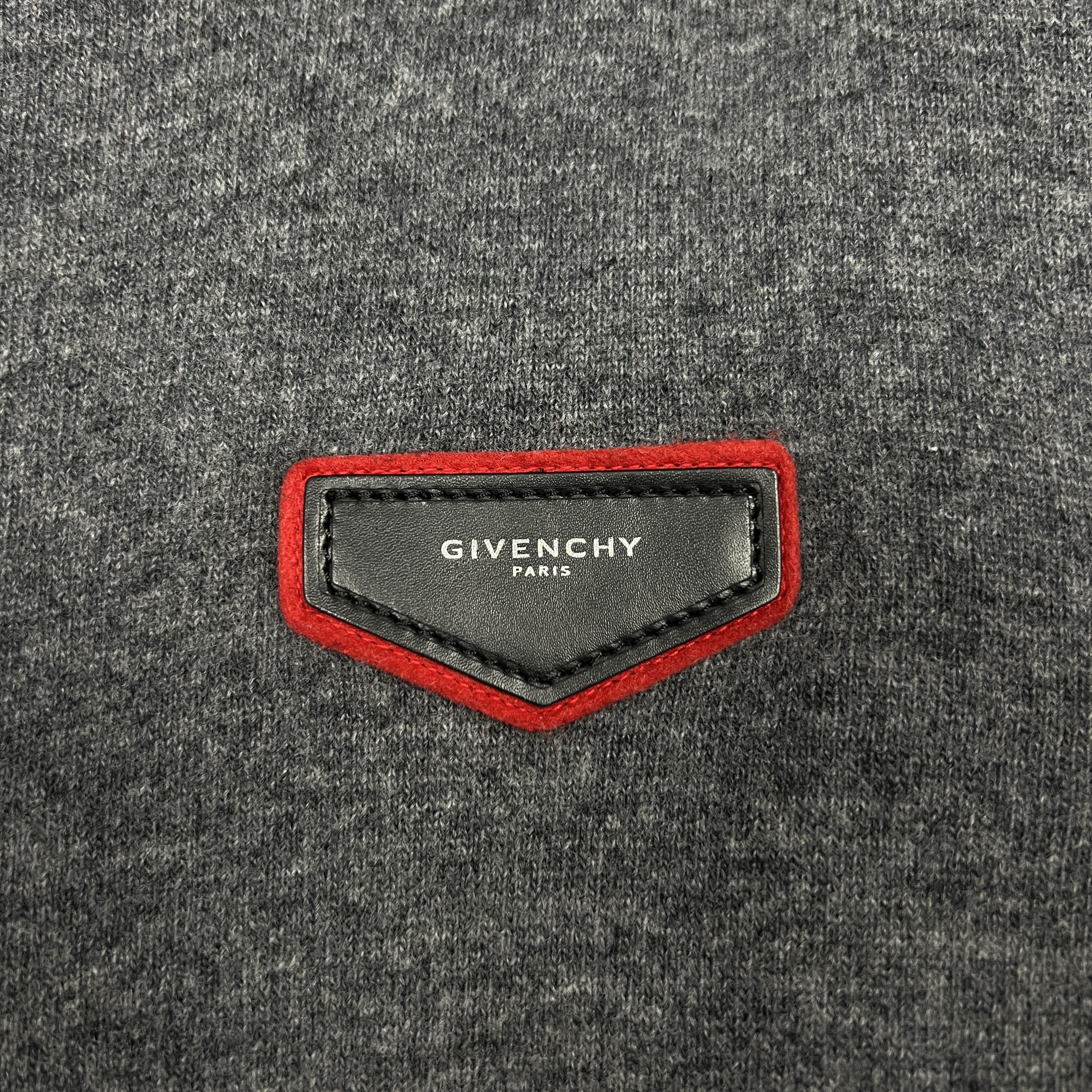 Givenchy Givenchy Leather Patch Star Tape Knit Wool Jumper Size US XL / EU 56 / 4 - 4 Thumbnail