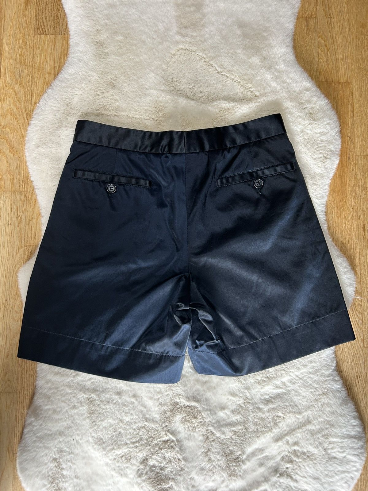 Prada Vintage Prada Shorts Size 27" / US 4 / IT 40 - 2 Thumbnail