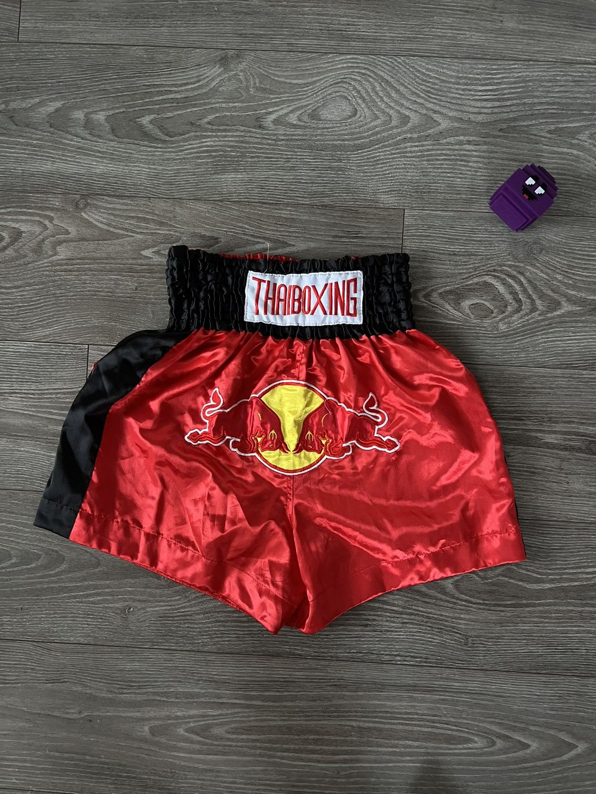 Other Red Bull Vintage Muay Thai Boxing Rare Shorts Size US 32 / EU 48 - 3 Thumbnail