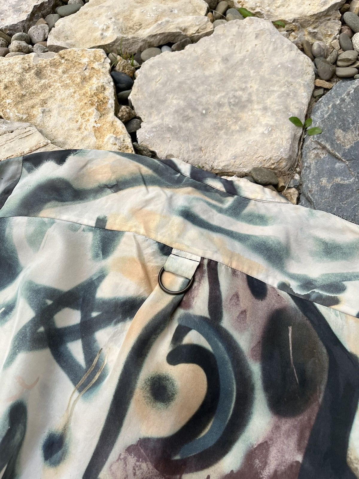 Acne Studios × Vintage Vintage Acne Studios AW10 silk shirt grafiti star full print Size XS / US 0-2 / IT 36-38 - 23 Thumbnail