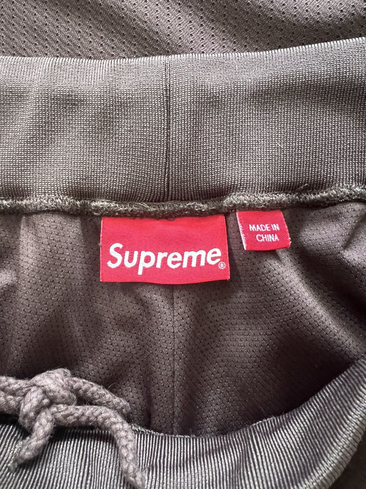 Supreme Supreme Faux Croc Basketball Short Size US 32 / EU 48 - 4 Thumbnail