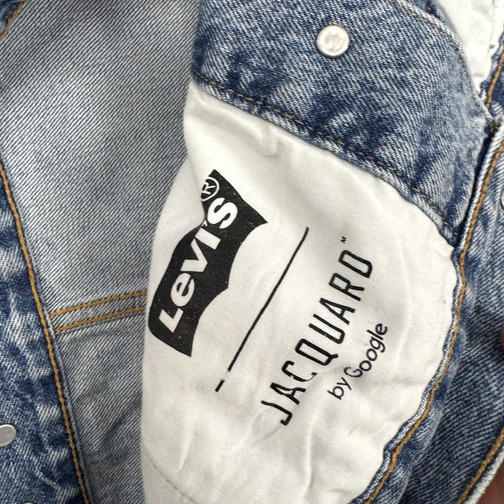 Levi's Levi's Denim Trucker Jacket Womens XL Blue Big E Google Jacquard Collaboration Jacket Size XL / US 12-14 / IT 48-50 - 4 Thumbnail