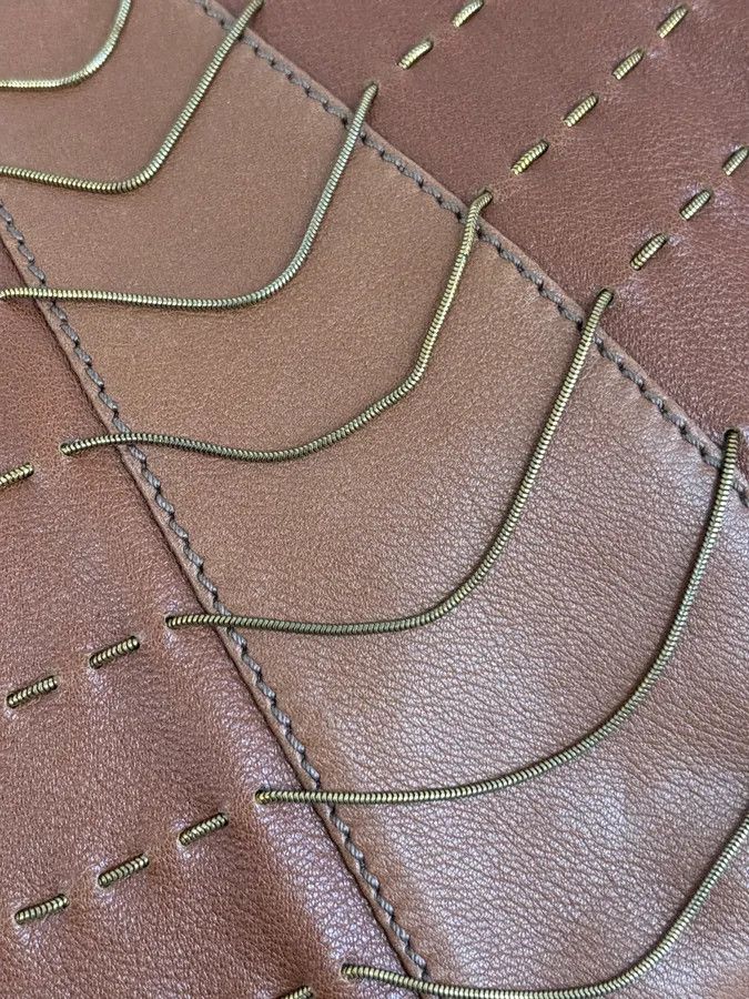 Fendi 2000s Fendi Brown Leather Scalloped Detail Shoulder Bag Size ONE SIZE - 6 Thumbnail