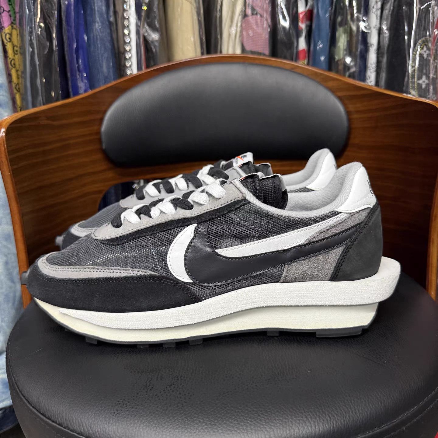 Nike Sacai x Nike LDV Waffle Black White K15 Size US 11.5 / EU 44-45 - 6 Thumbnail