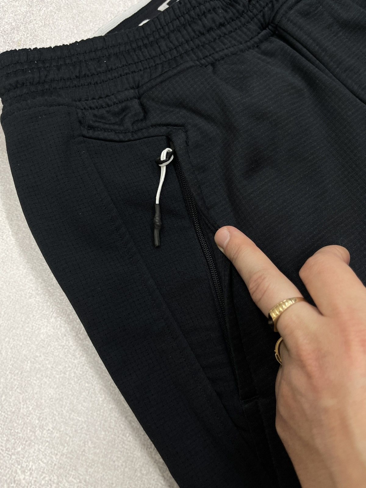 Under Armour Mens Under Armour Black Sweatpants Sportswear Size S Size US 30 / EU 46 - 5 Thumbnail