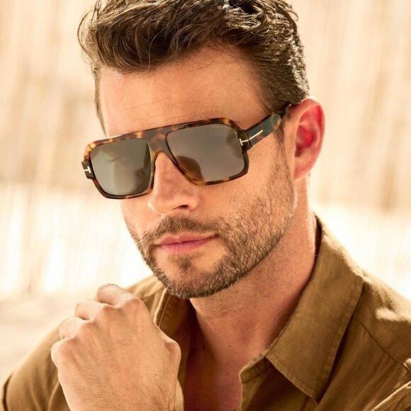 Tom Ford Tom Ford Camden FT0933 53V Sunglasses Size ONE SIZE - 4 Thumbnail