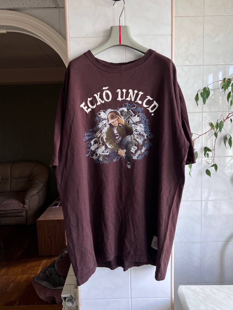 Ecko Unltd. Ecko Unltd T Shirt Rap Hip Hop Vintage Y2K Graffiti Man RARE Size US L / EU 52-54 / 3 - 1 Thumbnail