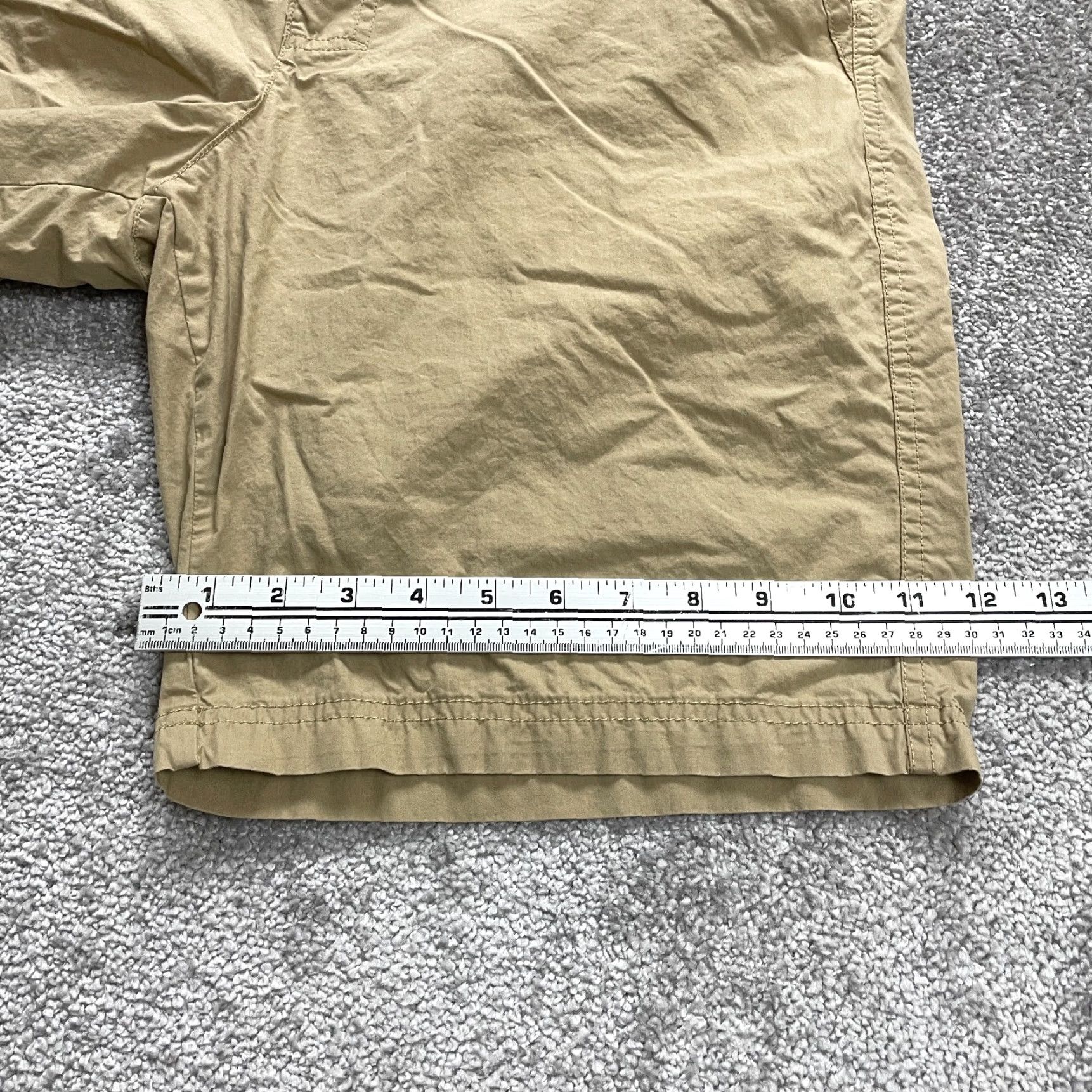 Vintage Columbia Men's Chino Shorts - Regular Fit, Size 34, Brown Cotton Flat Front Casual Outdoor 9" Inseam Size US 34 / EU 50 - 6 Thumbnail