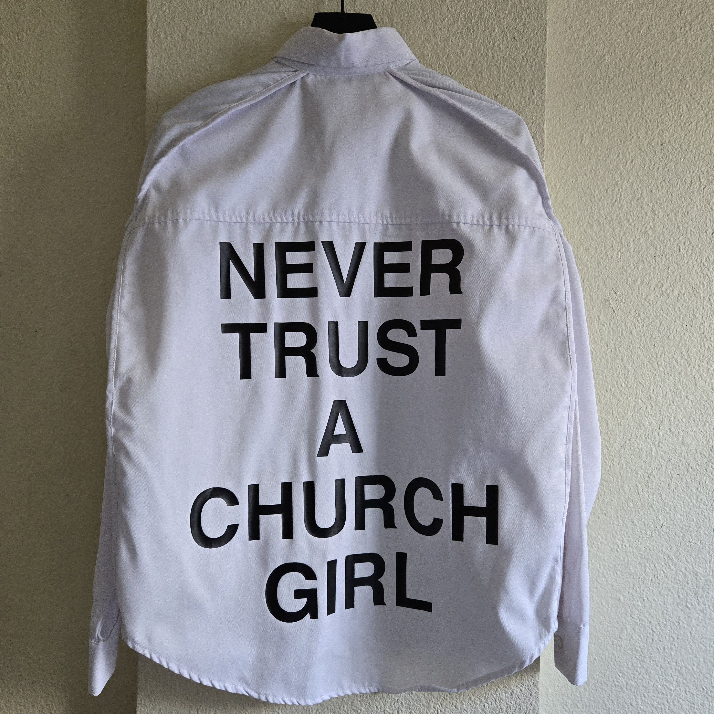 トップス Hood By Air- Never Trust A Church girl M 00-social-tout-hood-by-air.jpg
