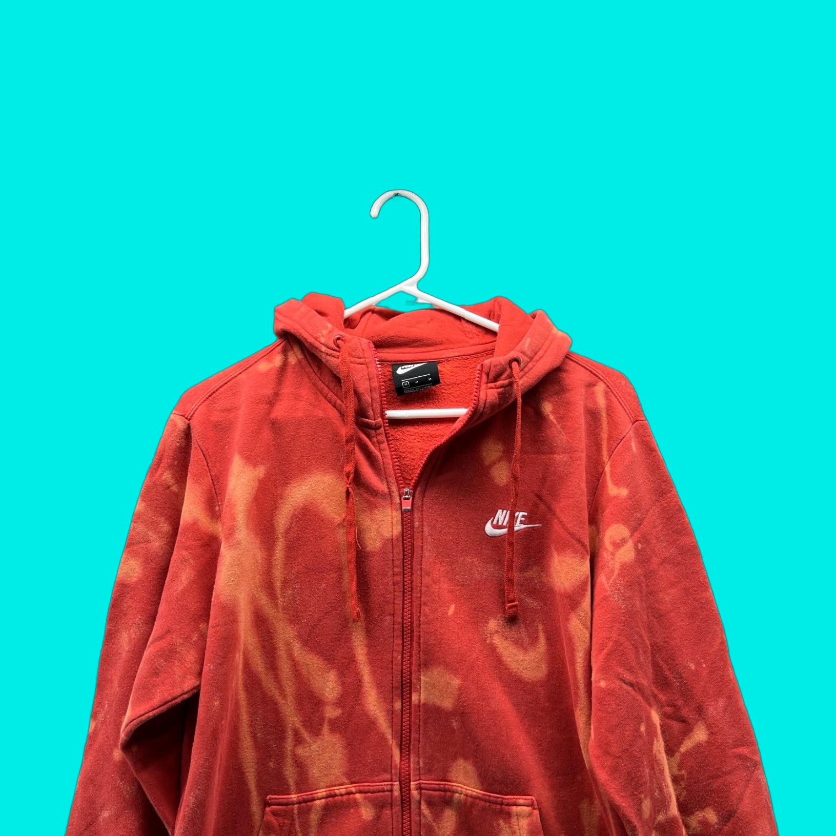 Nike VINTAGE Nike Sweater Men Medium Adult Orange Hoodie Full Zip Swoosh Club Fleece Size US M / EU 48-50 / 2 - 1 Thumbnail