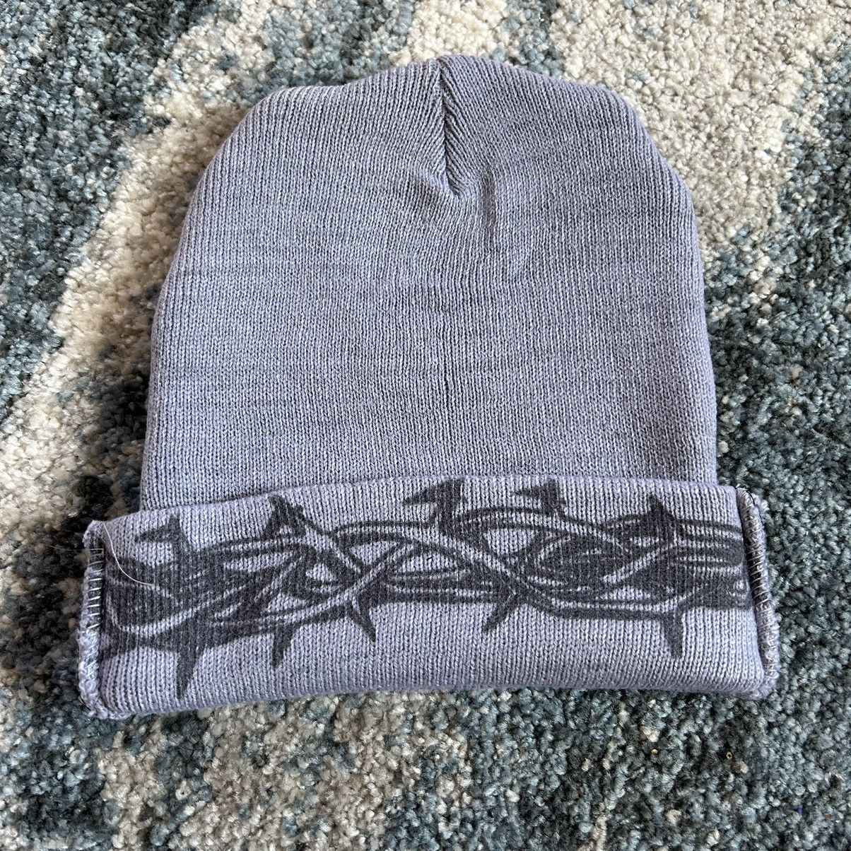 4x1111 DTG CROWN BEANiE thorns halloween grey asphalt anthracite Size ONE SIZE - 1 Thumbnail