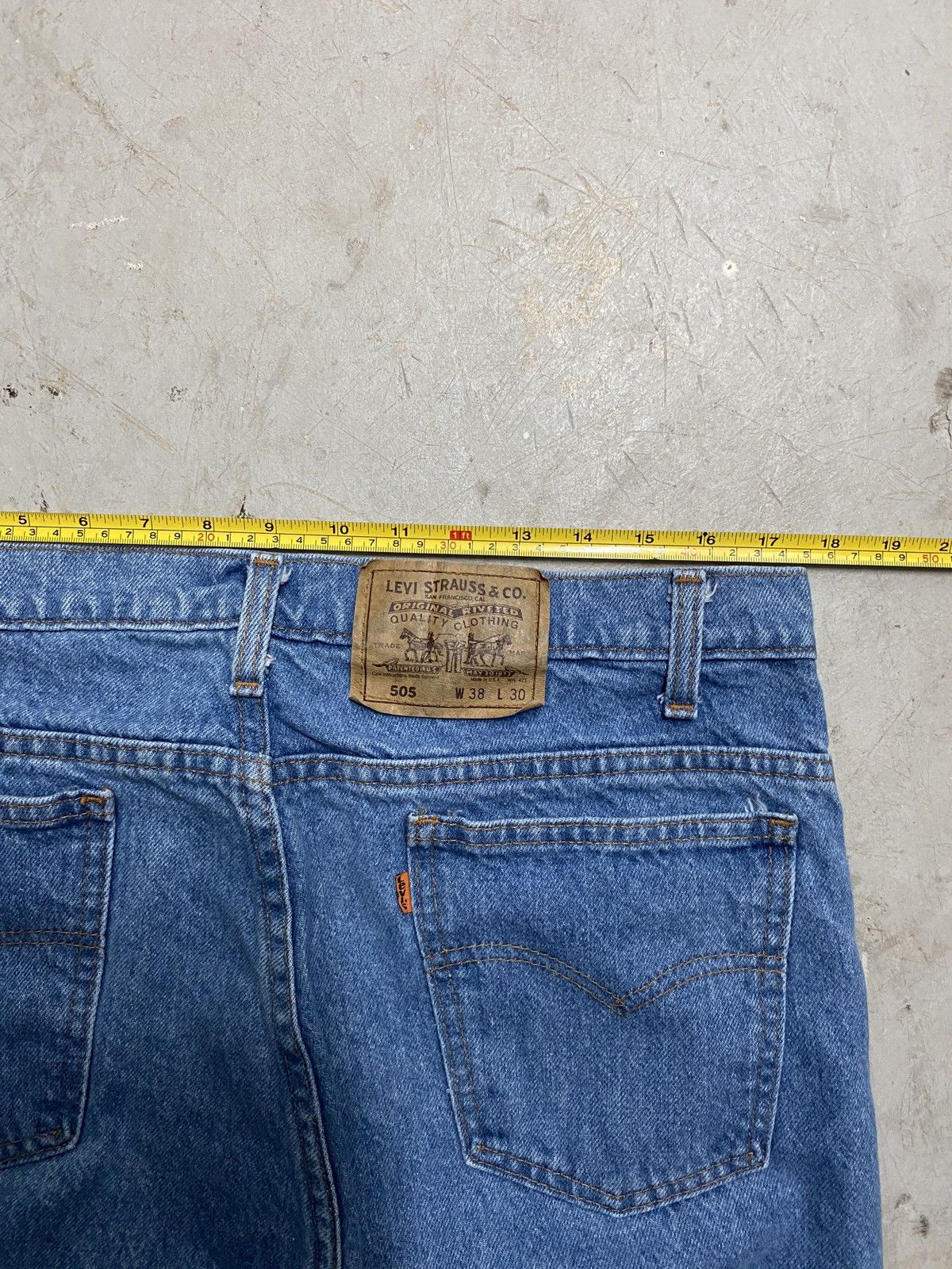 Levi's × Levi's Vintage Clothing × Vintage Levi’s 505 Orange Tab Size US 38 / EU 54 - 4 Thumbnail