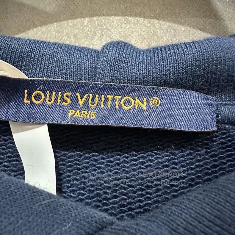 Louis Vuitton Louis Vuitton Logo Embroidered Hoodie. Size US M / EU 48-50 / 2 - 4 Thumbnail
