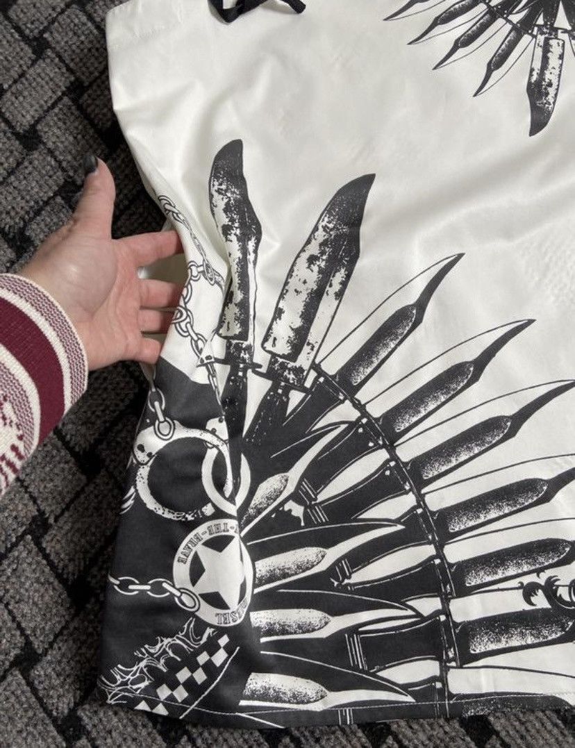 Diesel Archive Diesel dress print knife Avant Garde shirt graphic Size M / US 6-8 / IT 42-44 - 4 Thumbnail