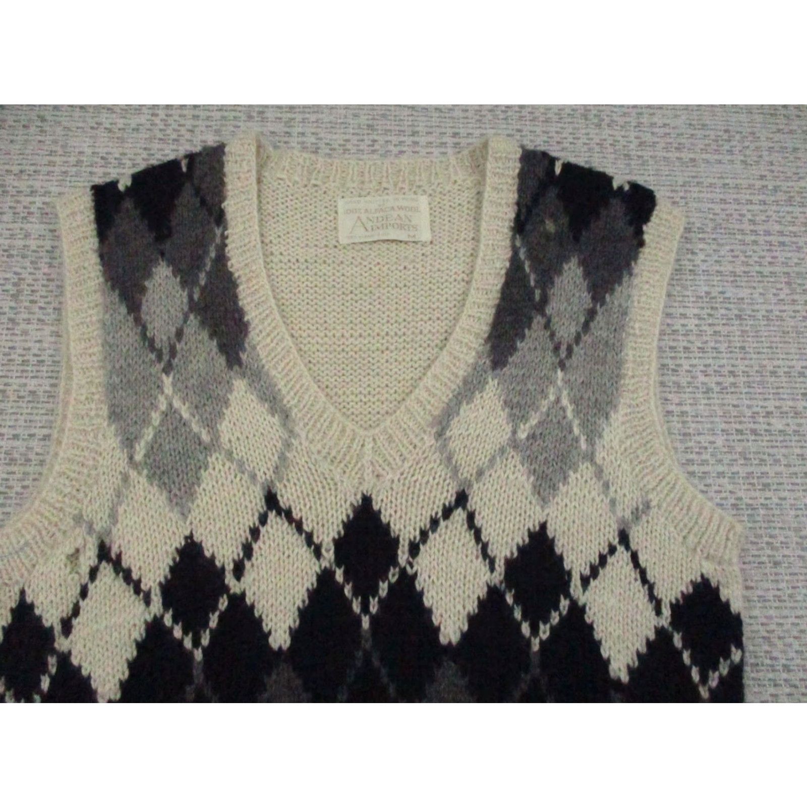 Vintage VINTAGE Andean Imports Sweater Vest Mens Medium Gray Argyle Alpaca Wool Hand Knit Size US M / EU 48-50 / 2 - 2 Thumbnail