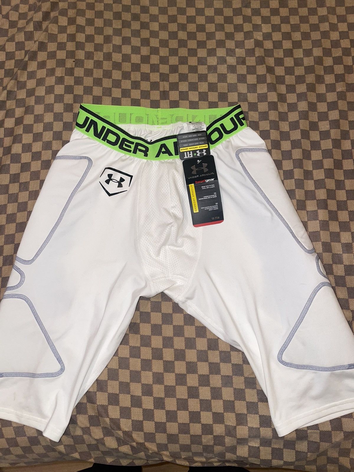 Under Armour Under Armour Padded Compression Shorts Size US 35 - 1 Thumbnail