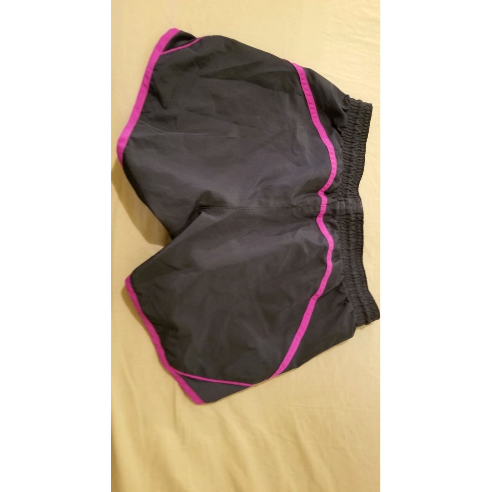 Adidas Womens adidas Shorts XS Gray Athletic Gym Workout Running Size 26" / US 2 / IT 38 - 2 Thumbnail