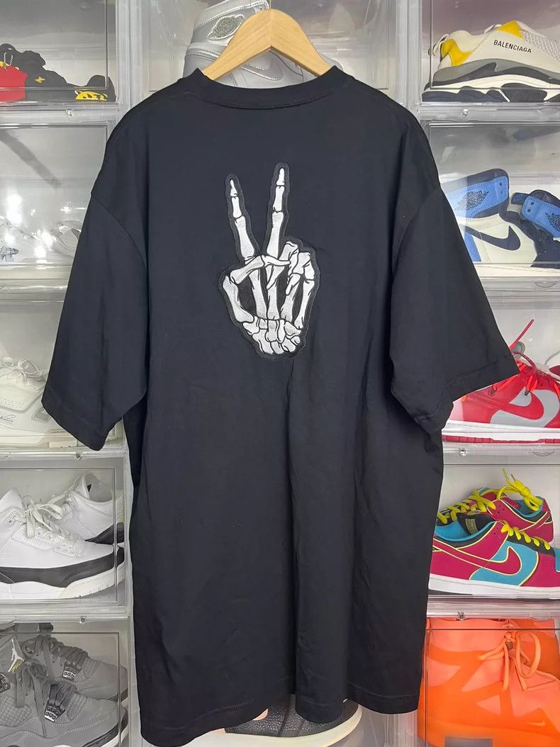 Balenciaga Balenciaga Dissolve smiley face short sleeve black Size US S / EU 44-46 / 1 - 2 Thumbnail