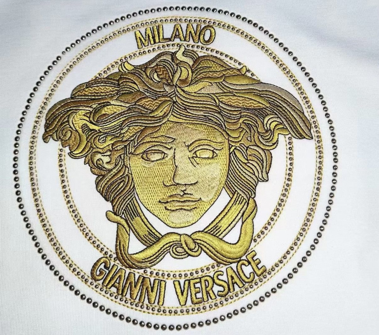 Versace Authentic Versace Medusa embroidery sweatshirt Size US XXL / EU 58 / 5 - 3 Thumbnail
