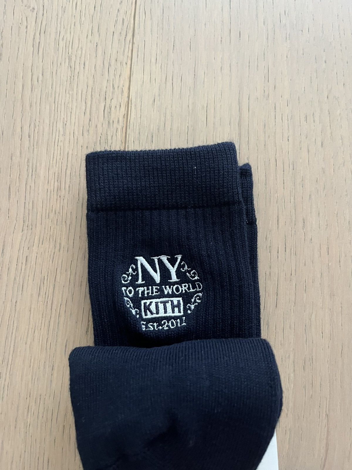 Kith Kith Crest Logo Crew Socks (ONE SIZE) Size ONE SIZE - 4 Thumbnail