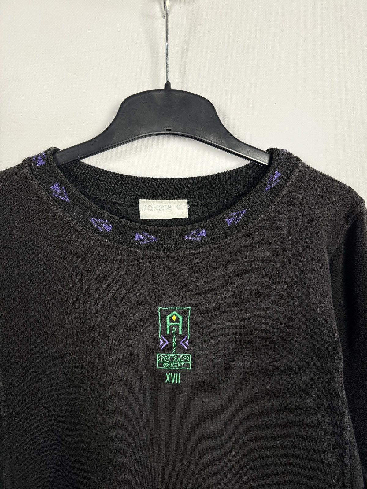 Adidas Adidas Vintage 90s Sportswear Crewneck Sweatshirt Retro XL Size US XL / EU 56 / 4 - 7 Thumbnail