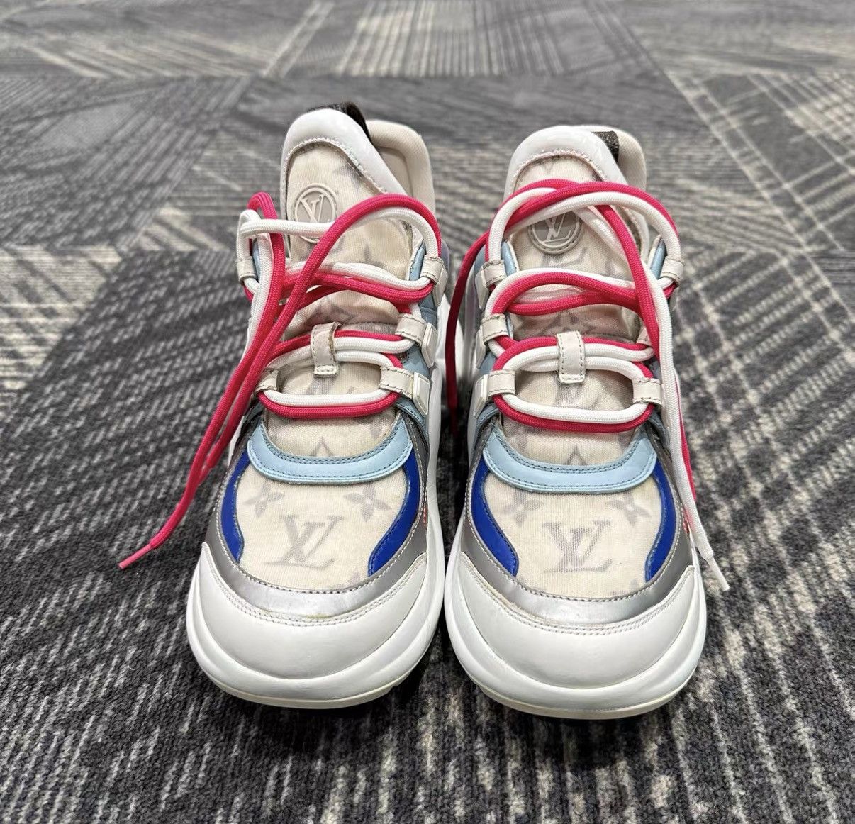 Louis Vuitton Louis Vuitton Archlight Pink White Blue J42 Size US 5.5 / IT 35.5 - 2 Thumbnail