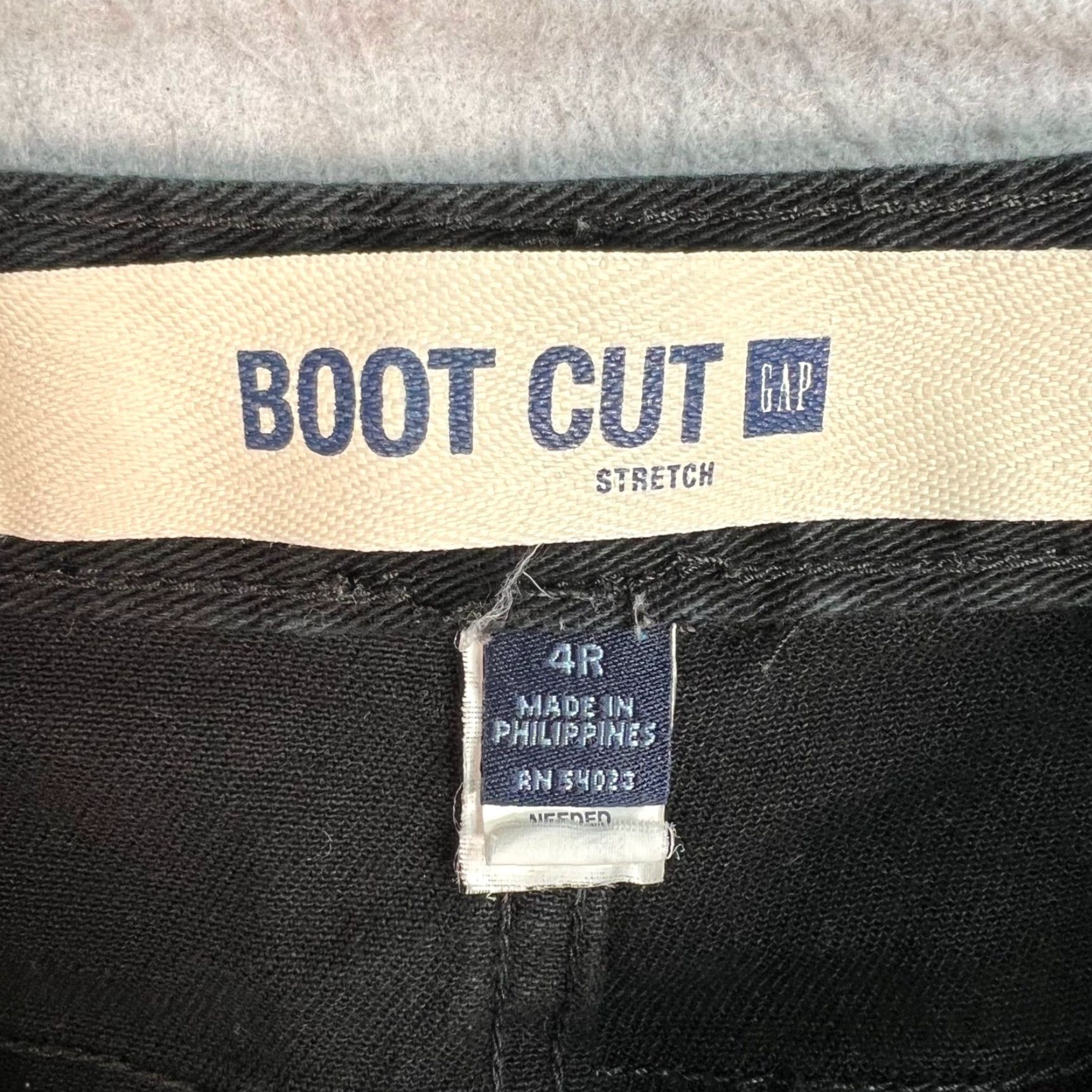 Gap Gap Jeans Women's 4R Boot Cut Stretch Black Denim Cotton Blend 5-Pocket Size 4 Regular Inseam 30 Adult Womens Womens Black Gap Size 28" / US 6 / IT 42 - 3 Thumbnail