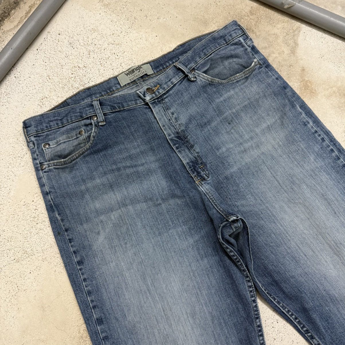 Wrangler Wrangler Authentic Distressed Repair Denim Pants Size US 38 / EU 54 - 4 Thumbnail