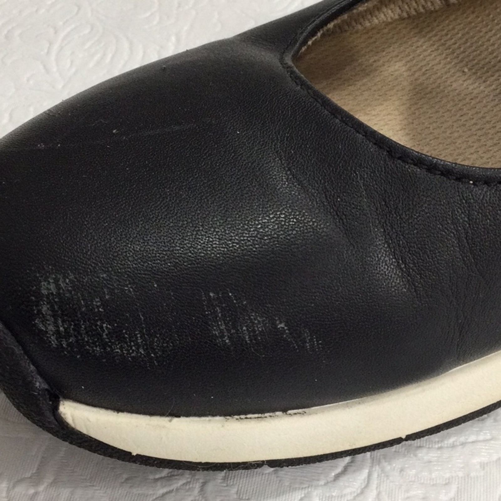 Vionic Vionic Cadee Black Leather Slip On Mary Janes Size 10 Size US 10 / IT 40 - 9 Thumbnail