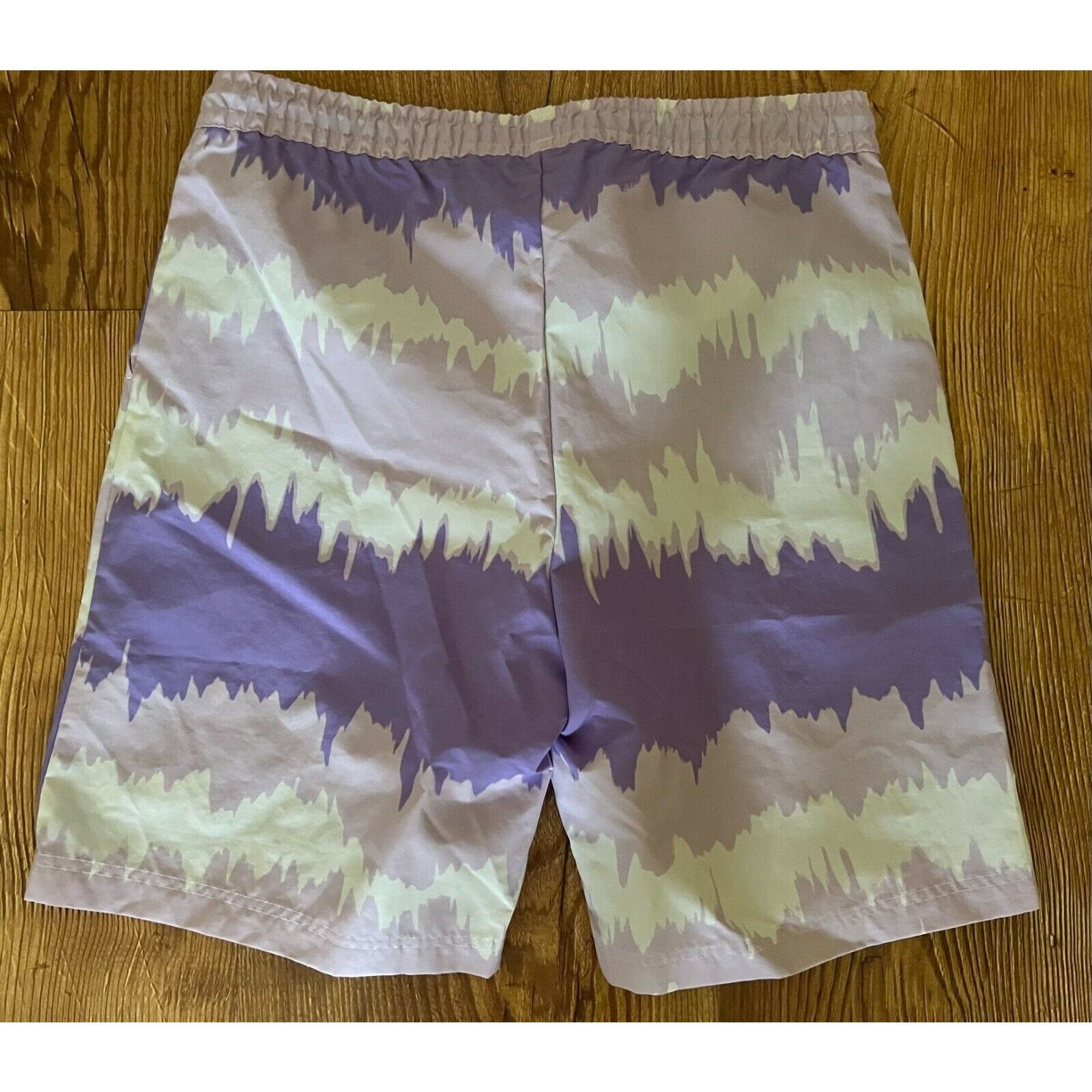 Adidas Adidas Adventure Archive Printed Men Woven Shorts GN2346 M Size US 36 / EU 52 - 10 Thumbnail