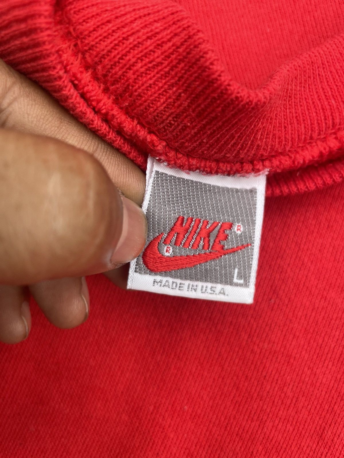 Nike Vintage Nike Grey Tag Crewneck Size US L / EU 52-54 / 3 - 12 Thumbnail