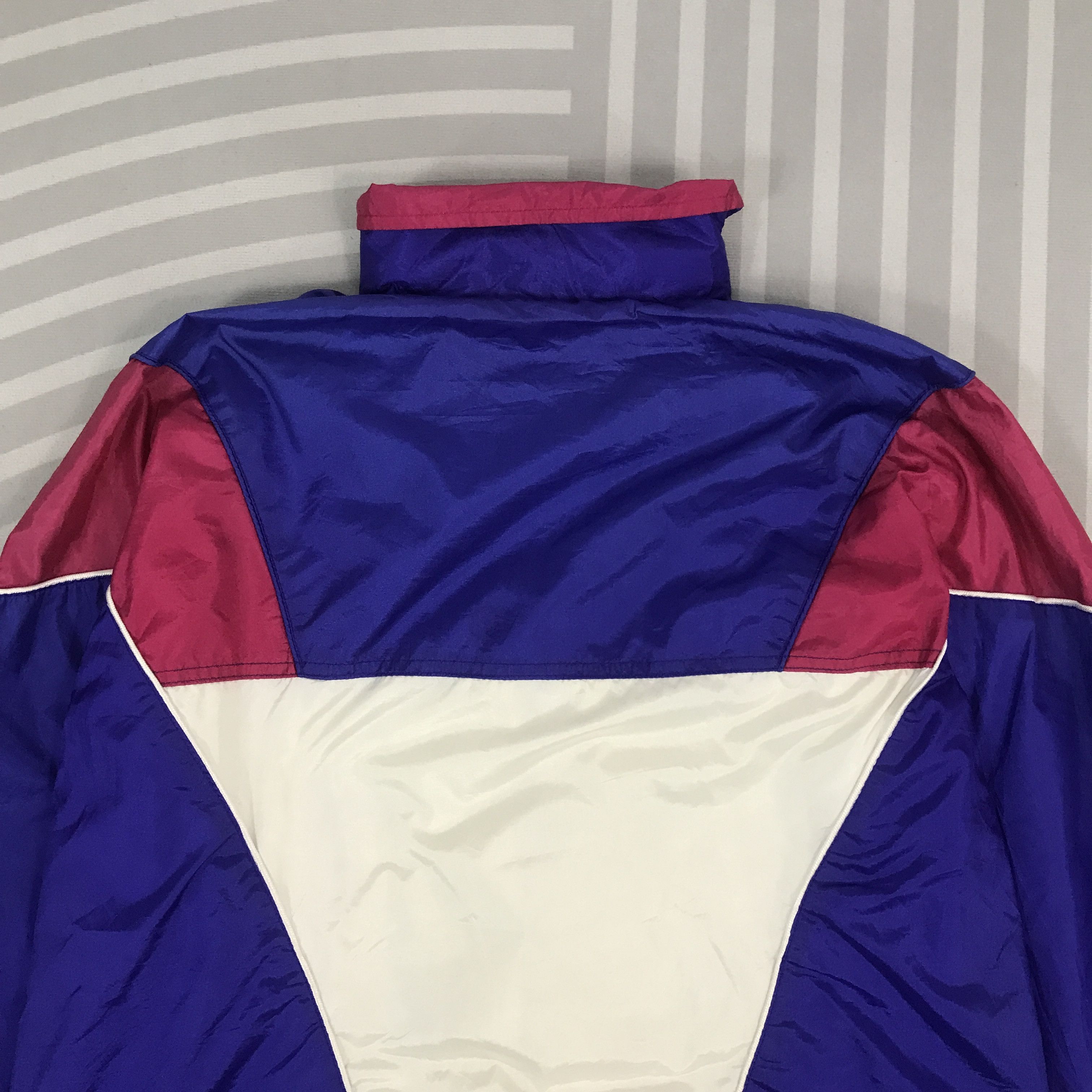 Vintage Vintage Winson Windbreaker Multicoloured Jacket Size US S / EU 44-46 / 1 - 4 Thumbnail