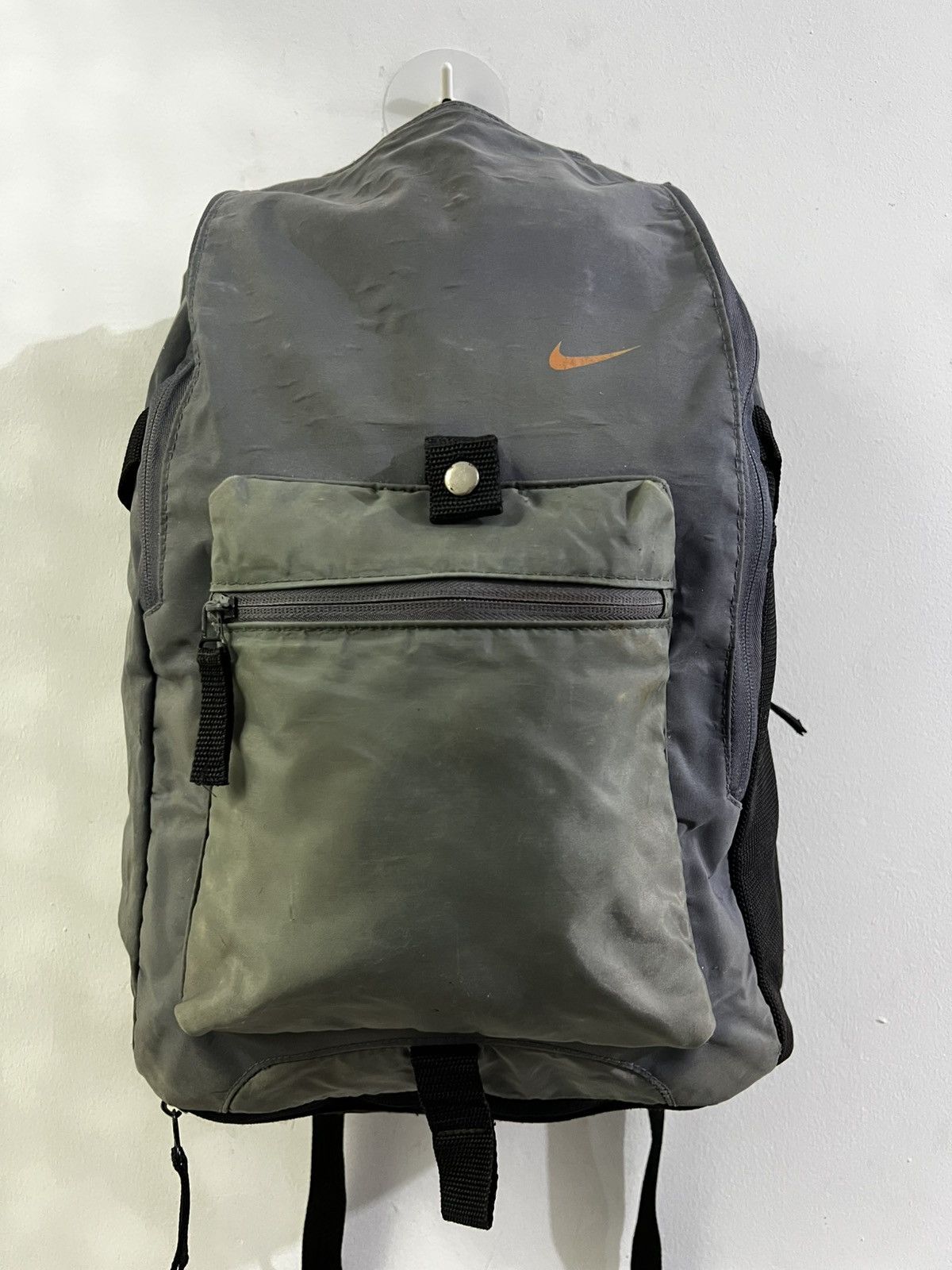 Nike × Vintage Vintage y2k NIKE BACKPACK Size ONE SIZE - 1 Thumbnail
