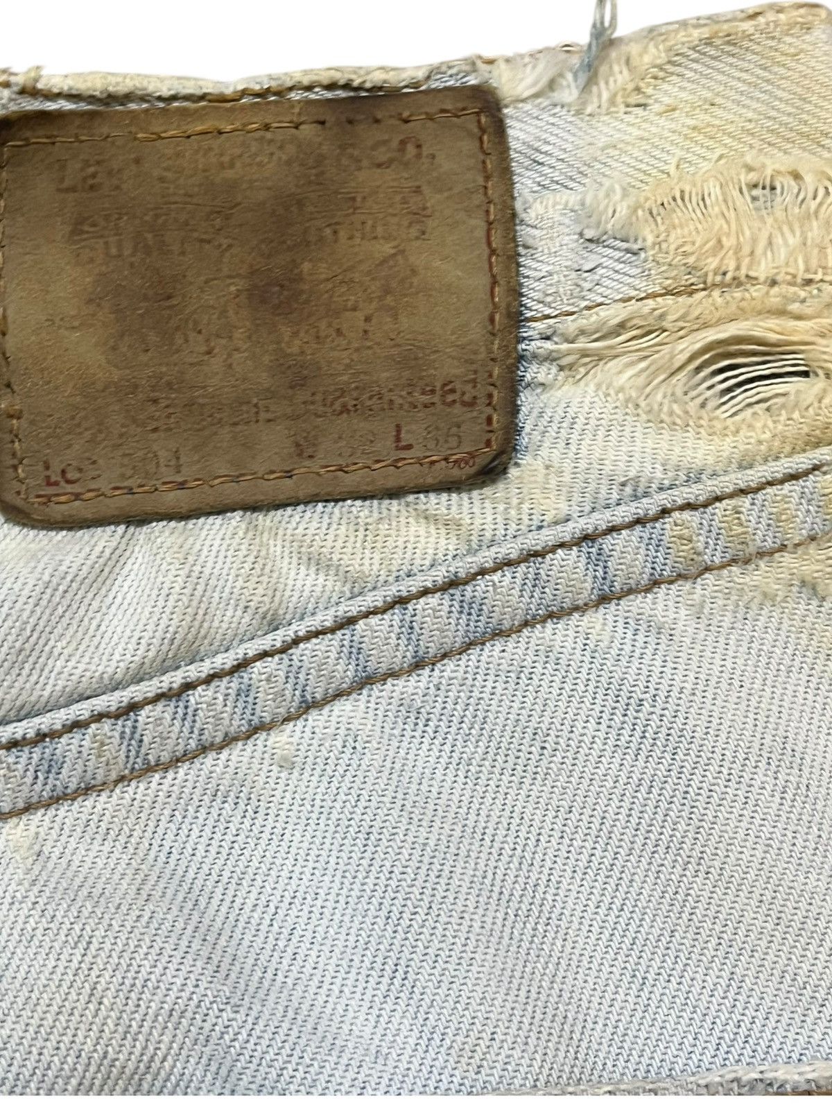 Levi's Vintage Clothing Vintage Levi’s 504 Mudwash Faded Distressed Denim Size US 31 - 9 Thumbnail