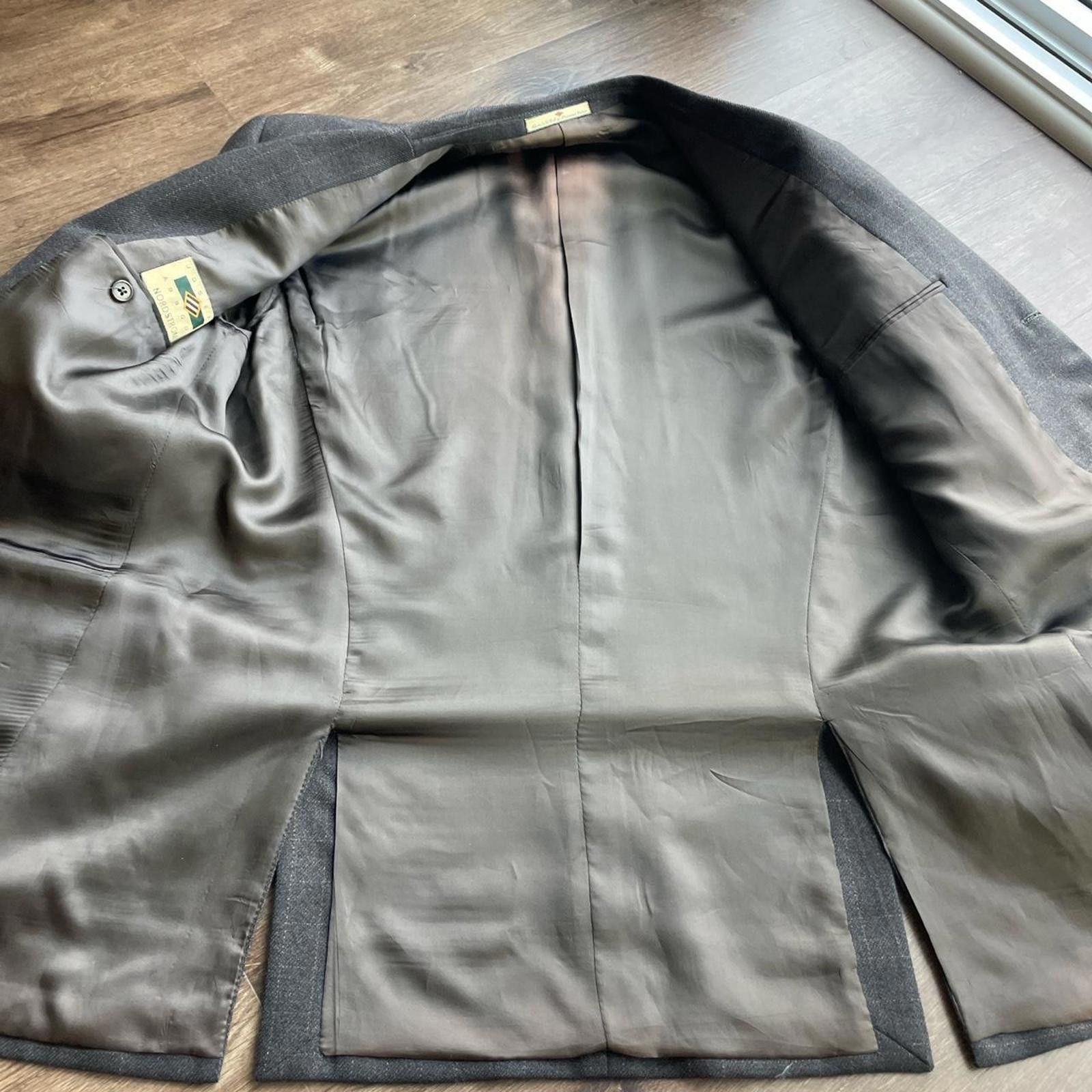 Joseph Abboud Joseph Abboud Nordstrom Suit Jacket Beautiful chocolate Size 40R - 8 Thumbnail