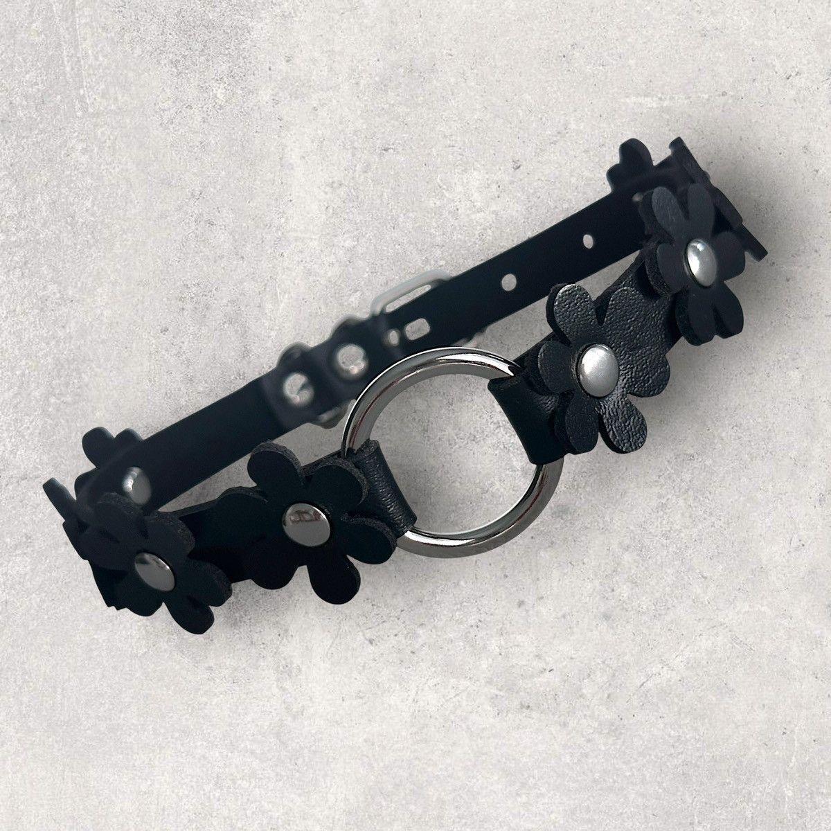 Other Flower PU Leather Choker Size ONE SIZE - 2 Thumbnail