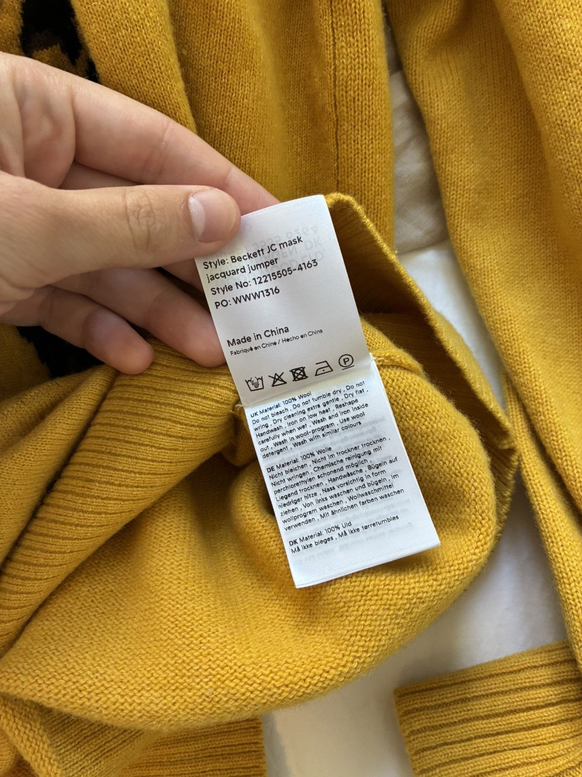 Wood Wood Wool knit Size US M / EU 48-50 / 2 - 4 Thumbnail