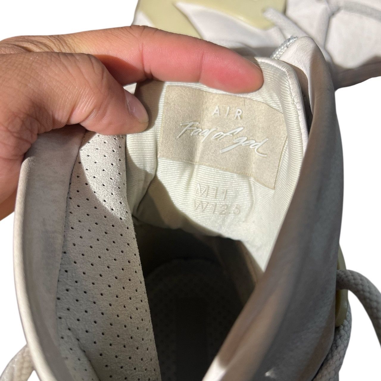 Fear of God × Nike Nike Air Fear Of God 1 Light Bone Size US 11 / EU 44 - 10 Thumbnail