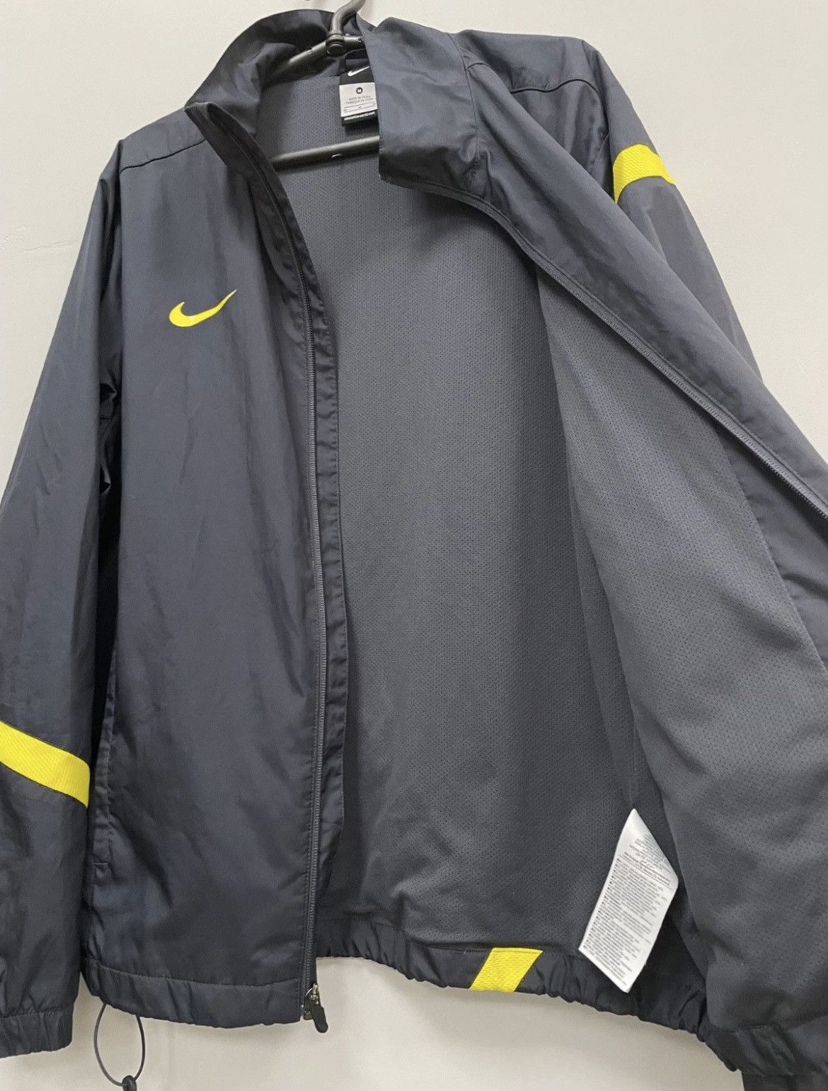 Nike FC Barcelona 2011/2012 Training Football Track Jacket Nike Size US M / EU 48-50 / 2 - 8 Thumbnail