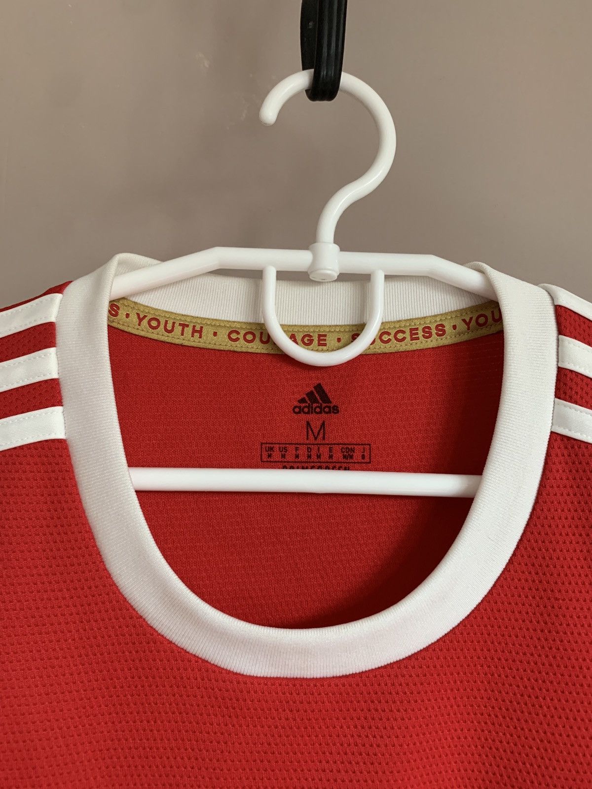 Adidas Manchester United 21/22 Home Football Shirt Adidas Soccer M Size US M / EU 48-50 / 2 - 6 Thumbnail